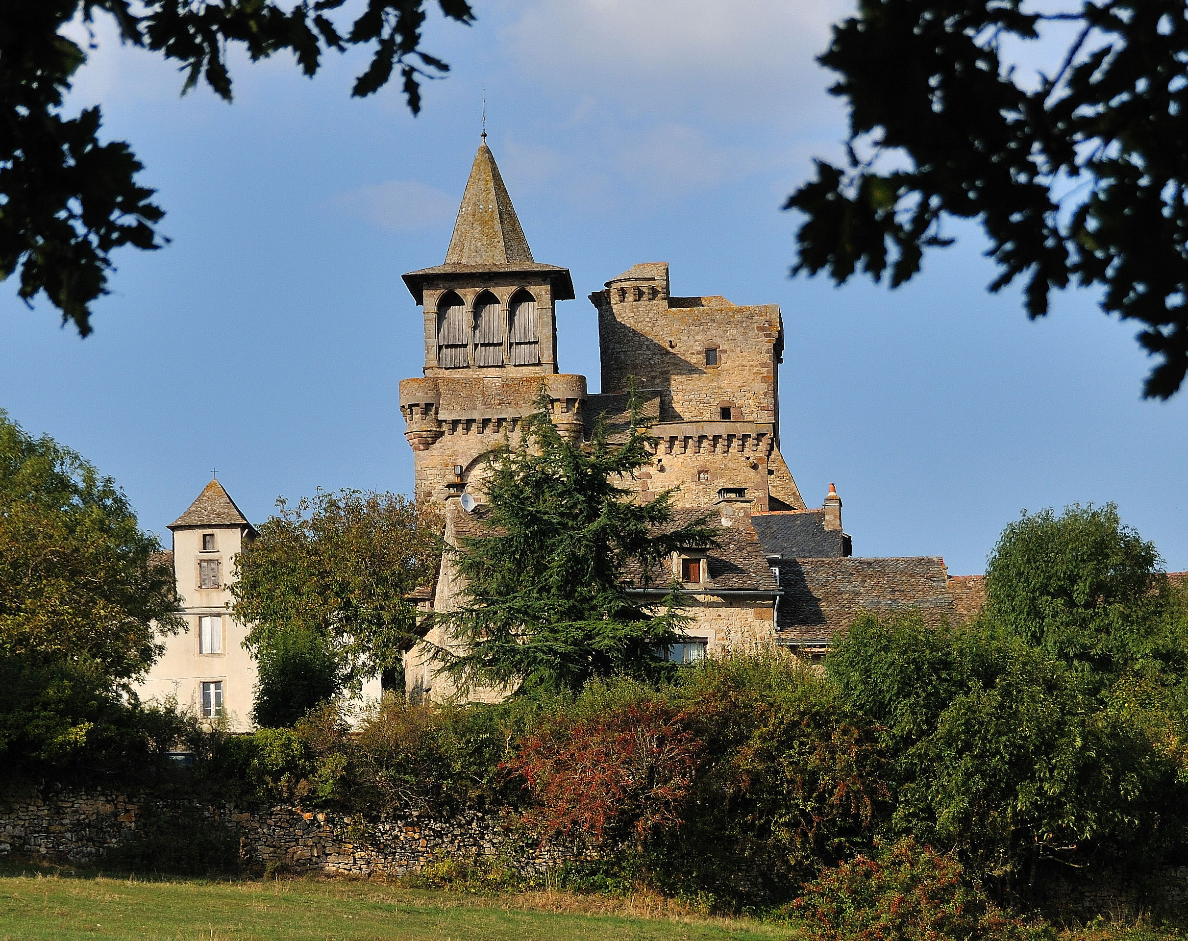 mairie de tours sainte radegonde